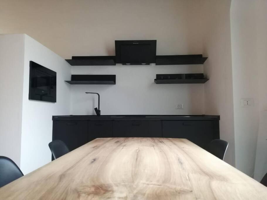 Bed And Bike - Bergamo Loft Appartement Buitenkant foto